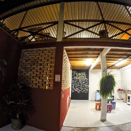 Hostel Da Milla Presidente Figueiredo Esterno foto