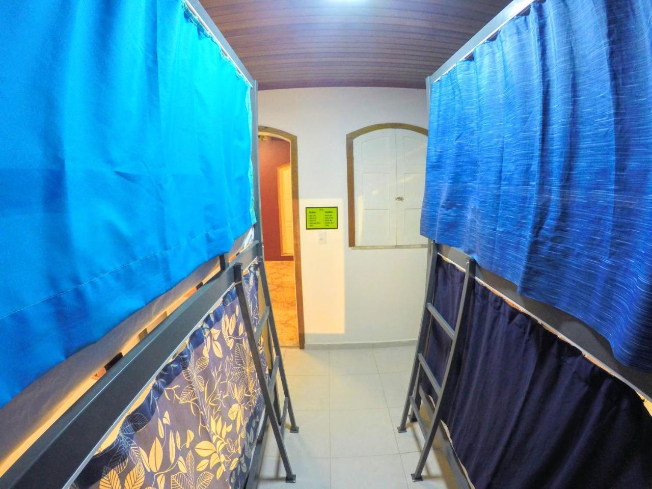 Hostel Da Milla Presidente Figueiredo Esterno foto